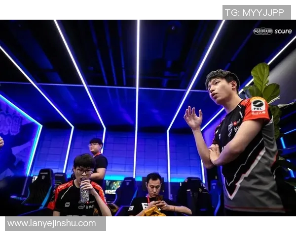 EDG战队技术排名创新高引发热议电竞圈再掀波澜 EDG战队技术排名创新高引发热议电竞圈再掀波澜